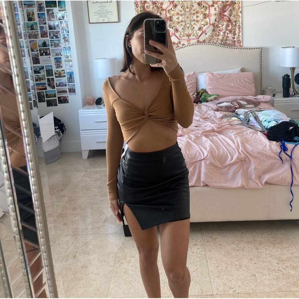Reversible crop top - Picture 4 of 6